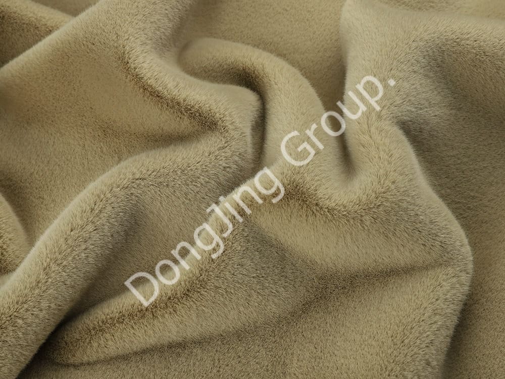 2XKT0006-Khaki Beaver Mink faux fur fabric