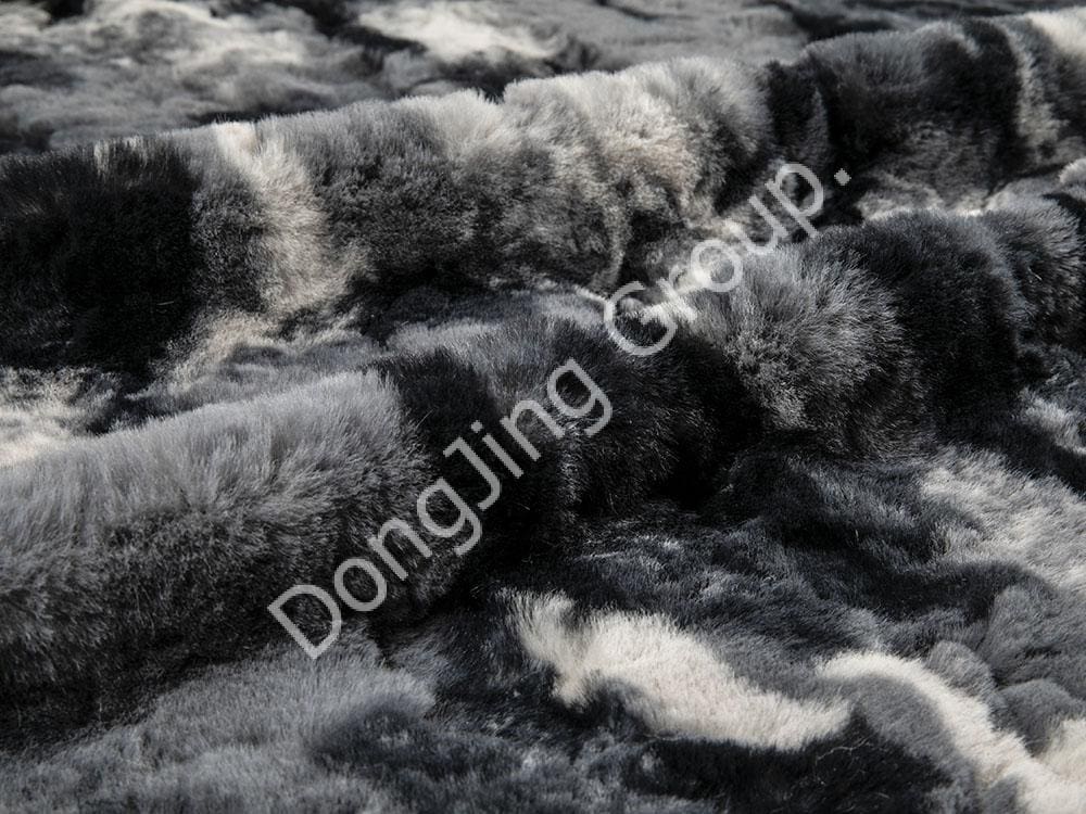 9T1342-Bulu arnab berus cetakan bunga potong putih ini faux fur fabric