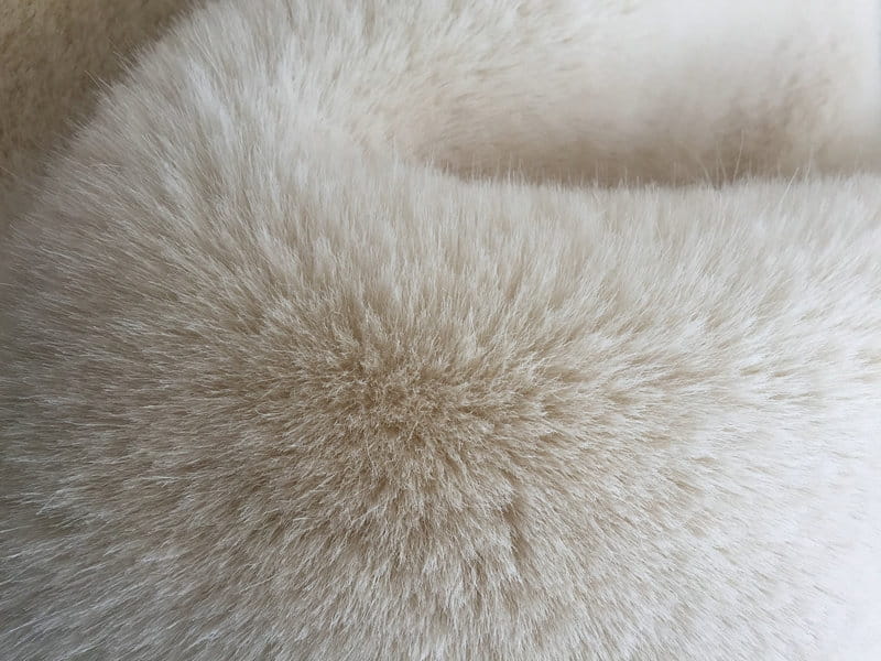 XD0007-Musang Platinum Mutiara faux fur fabric